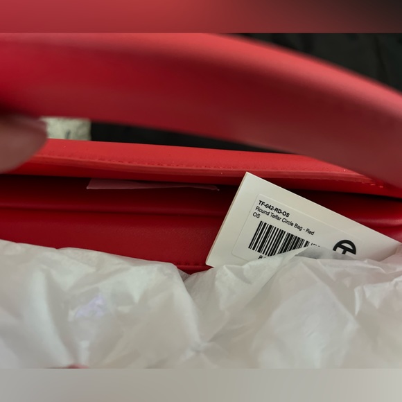 Authentic Telfar Round Circle Bag in Red (Unreleased Color!) - Picture 8 of 8
